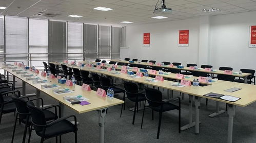 北阿拉巴马大学EMBA学员参访伊顿防爆电气 企业管理实践探析